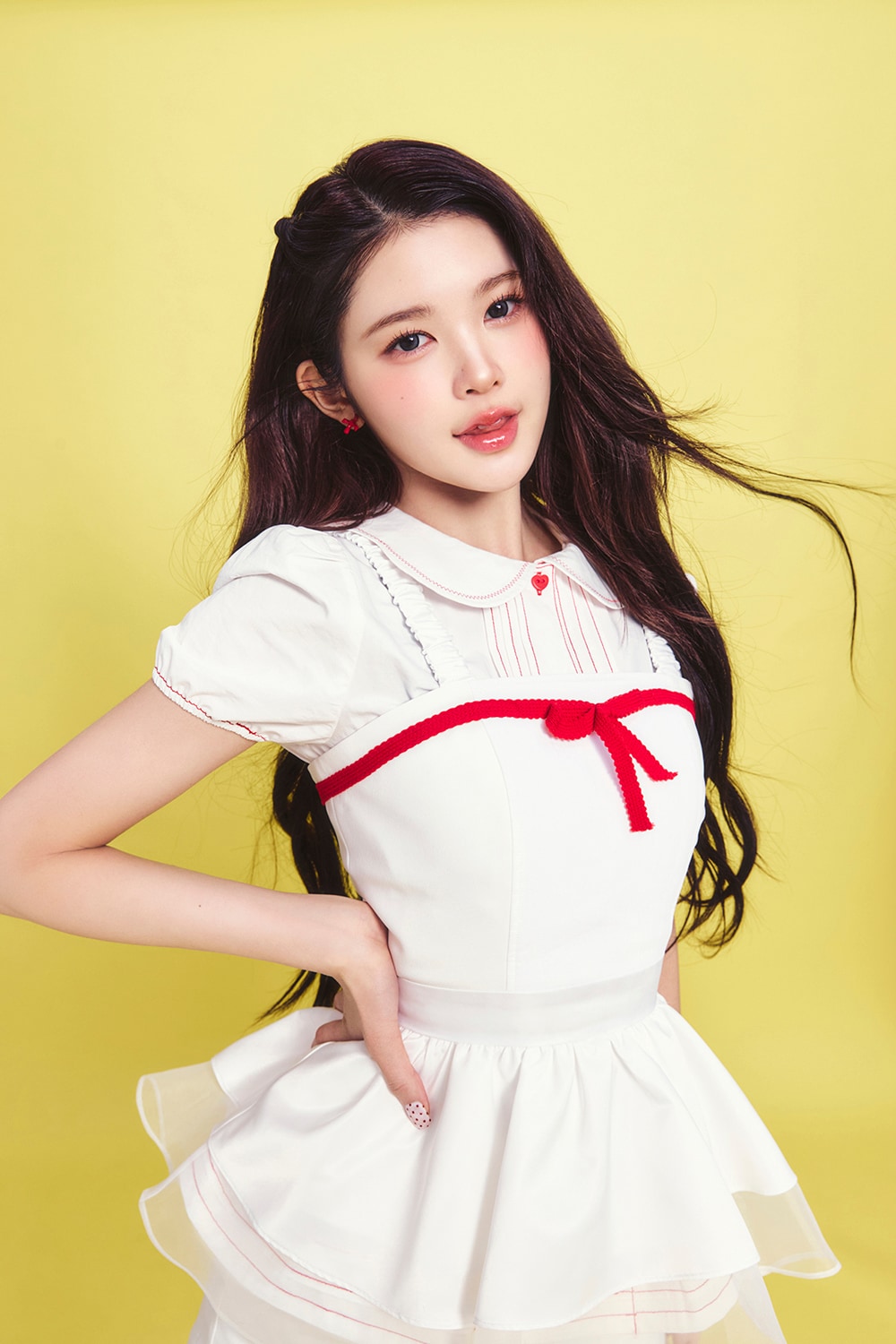 하츠투하츠 에이나