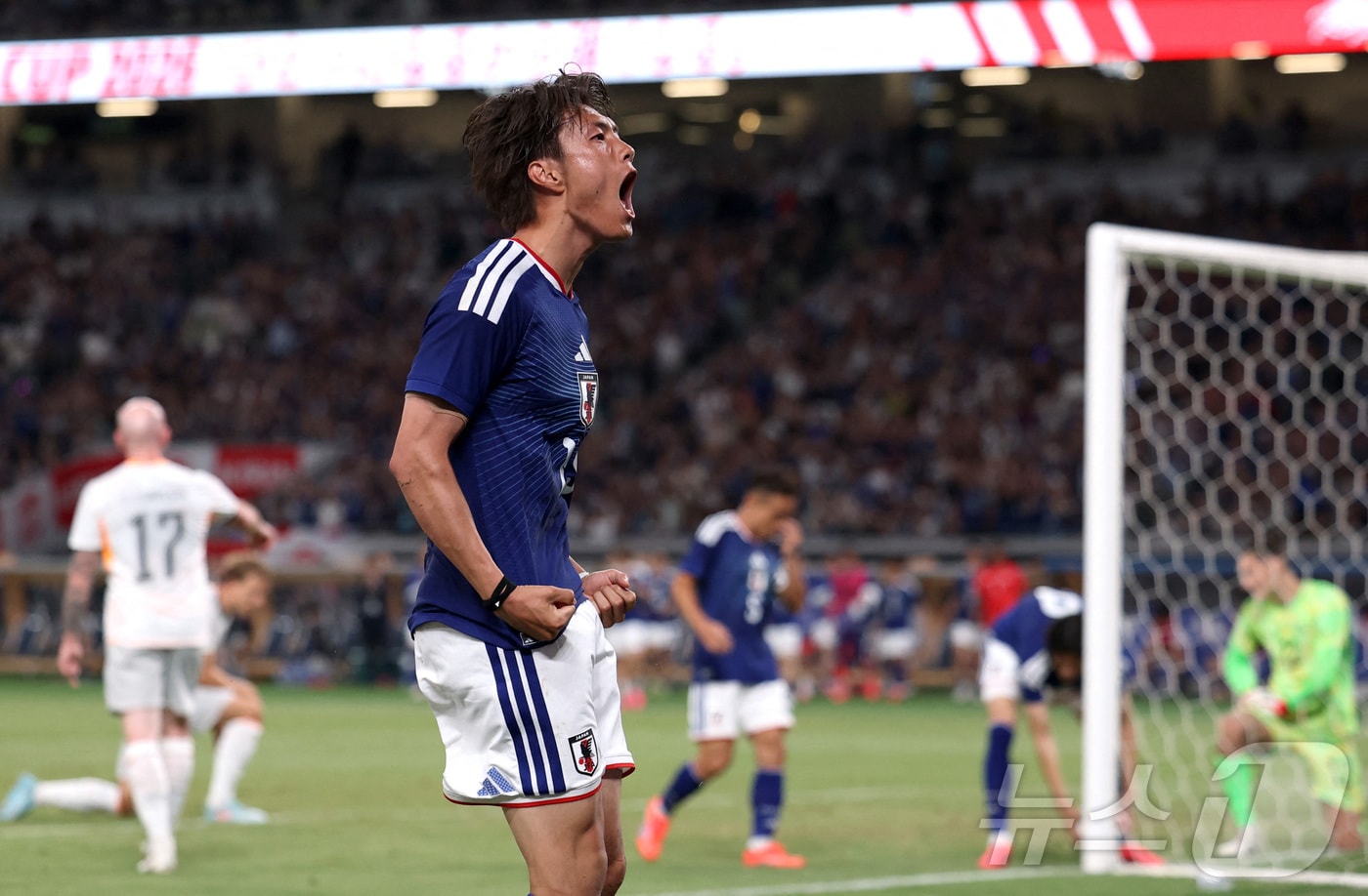 일본 축구, 북중미 월드컵 평가전 승리