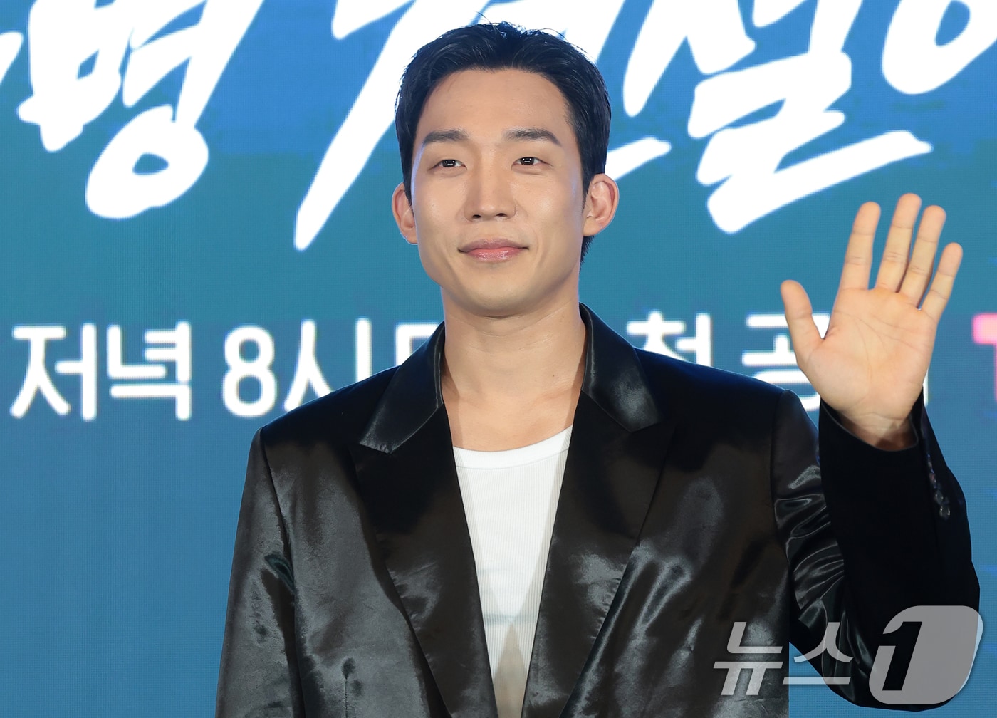 배우 이상이가 6일 오후 서울 광진구 풀만 앰배서더 서울에서 열린 티빙 오리지널 ‘취사병 전설이 되다’(극본 최룡/연출 조남형) 제작발표회에 참석해 포즈를 취하고 있다. ‘취사병 전설이 되다’는 총 대신 식칼을, 탄띠 대신 앞치마를 두른 이등병 강성재(박지훈 분)가 ‘전설의 취사병’으로 거듭나는 과정을 그린 밀리터리 쿡방 판타지 드라마다. 특히 영화 ‘왕과 사는 남자’로 천만 배우 반열에 오른 박지훈의 차기작으로 뜨거운 관심을 모으고 있다. 2026.5.6 ⓒ 뉴스1 권현진 기자