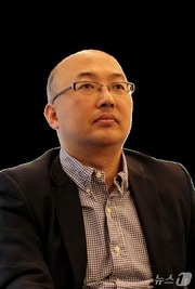대한의사학회 차기 회장에 선출된 신규환 고려대 의과대학 의인문학교실 교수.(고려대 의과대학 제공)
