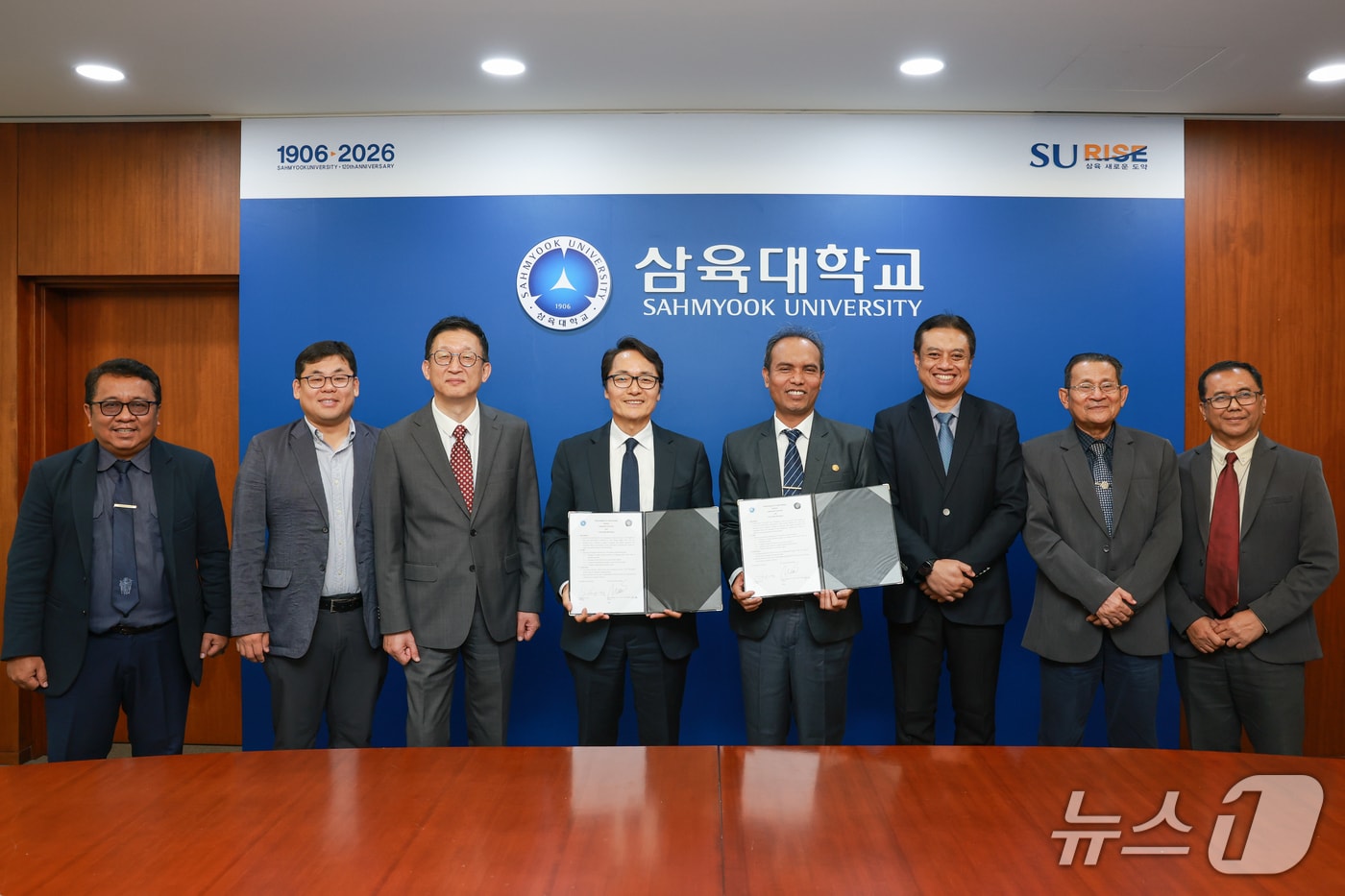 삼육대는 인도네시아 브라위자야 대학교와 국제교육 및 상호 이해 증진을 위한 업무협약(MOU)을 체결했다고 12일 밝혔다.
