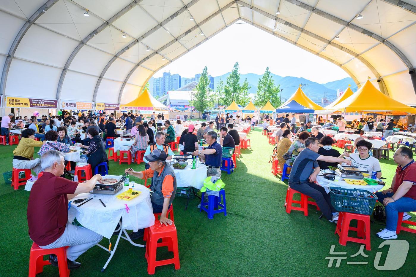제21회 남해 마늘한우 축제 장면(남해군 제공. 재판매 및 DB금지).