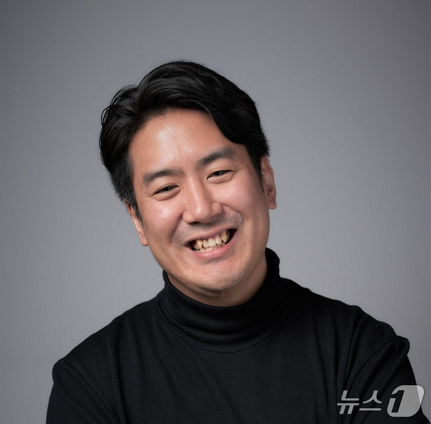 국립국악원이 뇌 과학자 장동선을 초청한 국악 토크 콘서트 '다담'을 24일 오전 11시 서울 서초구 국립국악원 우면당에서 연다. 상반기를 마무리하는 시점에 맞춰 현대인이 붙드는 '회복'의 의미를 뇌 과학의 시선으로 풀어내는 자리다.