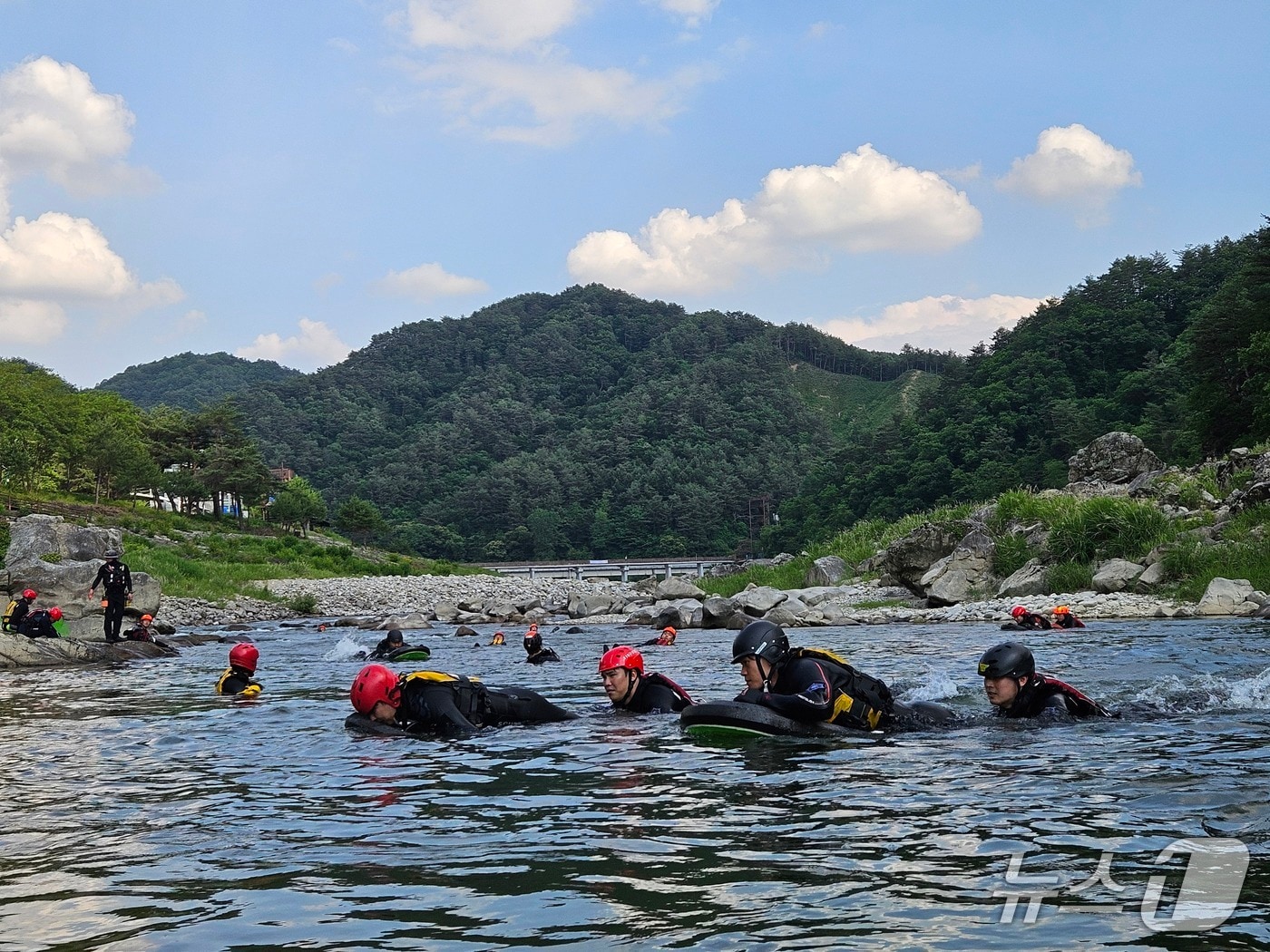 강원소방, 수난 구조 훈련 현장.(강원소방본부 제공, 재판매 및 DB금지)
