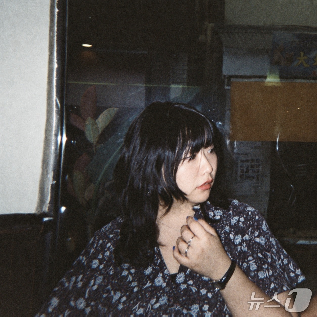 유나이 작가