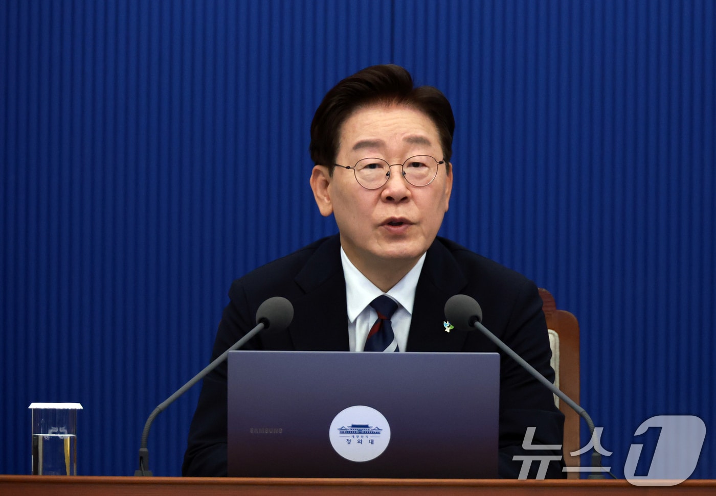 이재명 대통령이 19일 청와대에서 열린 수석보좌관회의에서 발언하고 있다. (청와대통신사진기자단) 2026.6.19 ⓒ 뉴스1 이재명 기자