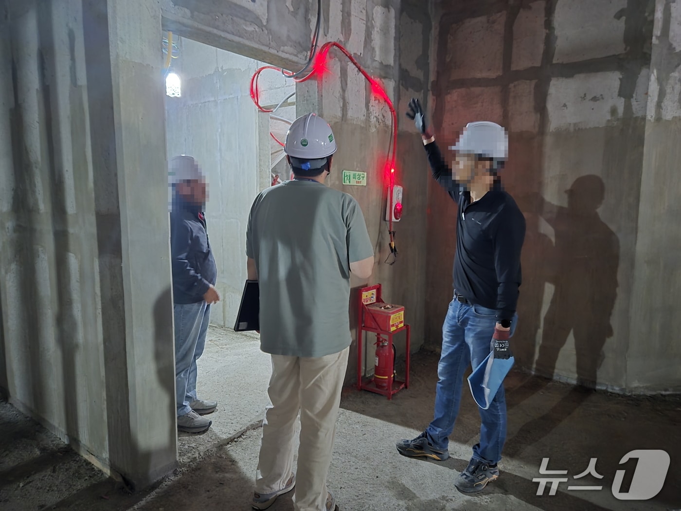 강원특별자치도 소방본부, 소방공사 감리현장 단속 현장.(강원소방본부 제공, 재판매 및 DB금지)