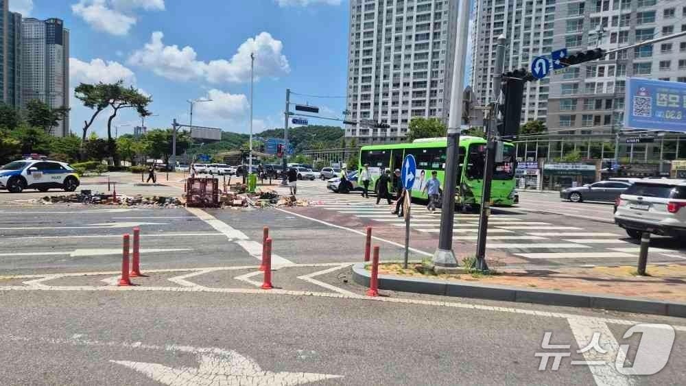 천안 불당동 사고 현장(천안서북소방서 제공. 재판매 및 DB금지)/뉴스1