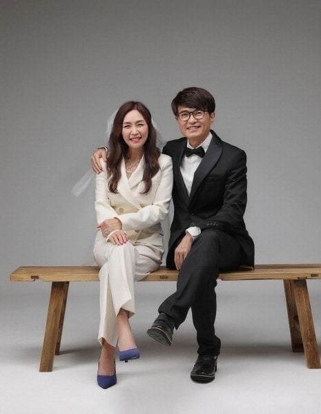 조갑경(왼쪽), 홍서범 부부/ MBC에브리원 '다 컸는데 안 나가요' 제공