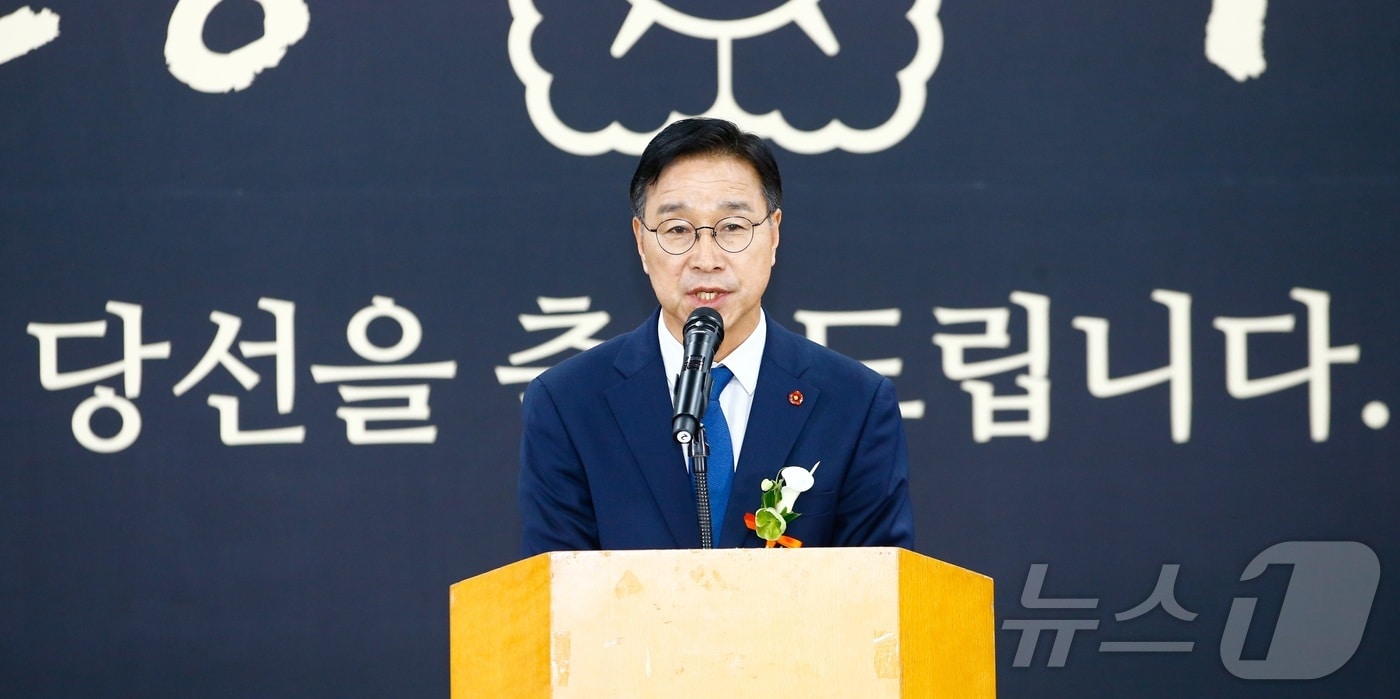 위성곤 제주지사 인수위 '김일환 전 총장·이재승 카카오 부사장' 투톱... - 뉴스 썸네일 이미지
