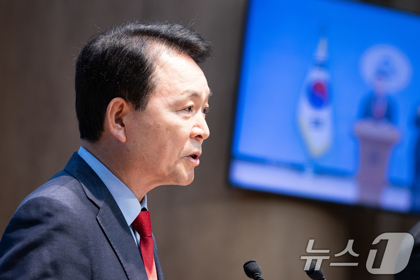 성일종 국민의힘 의원이 5일 서울 여의도 국회 소통관에서 원내대표 출마 선언 기자회견을 하고 있다. 2026.6.5 ⓒ 뉴스1 유승관 기자