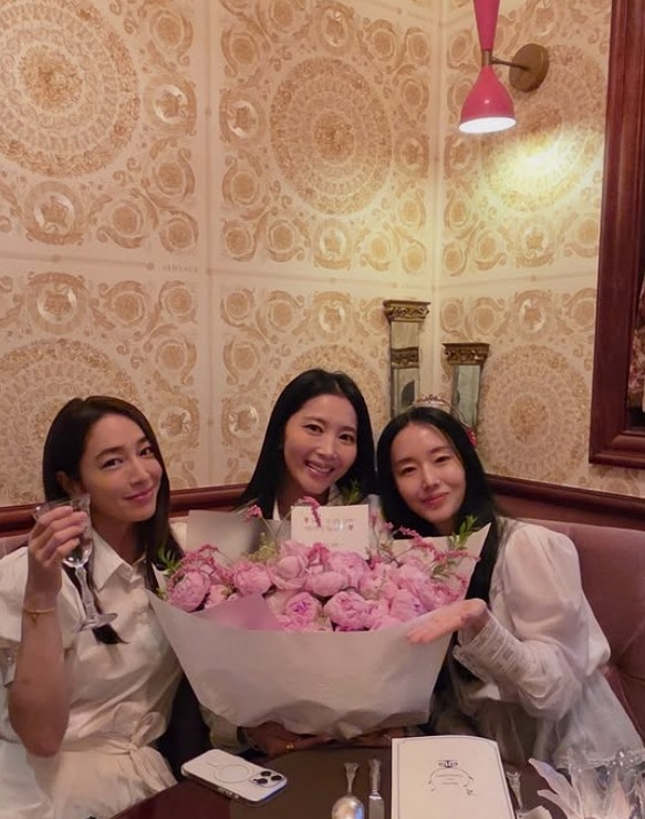 배우 오윤아 인스타그램