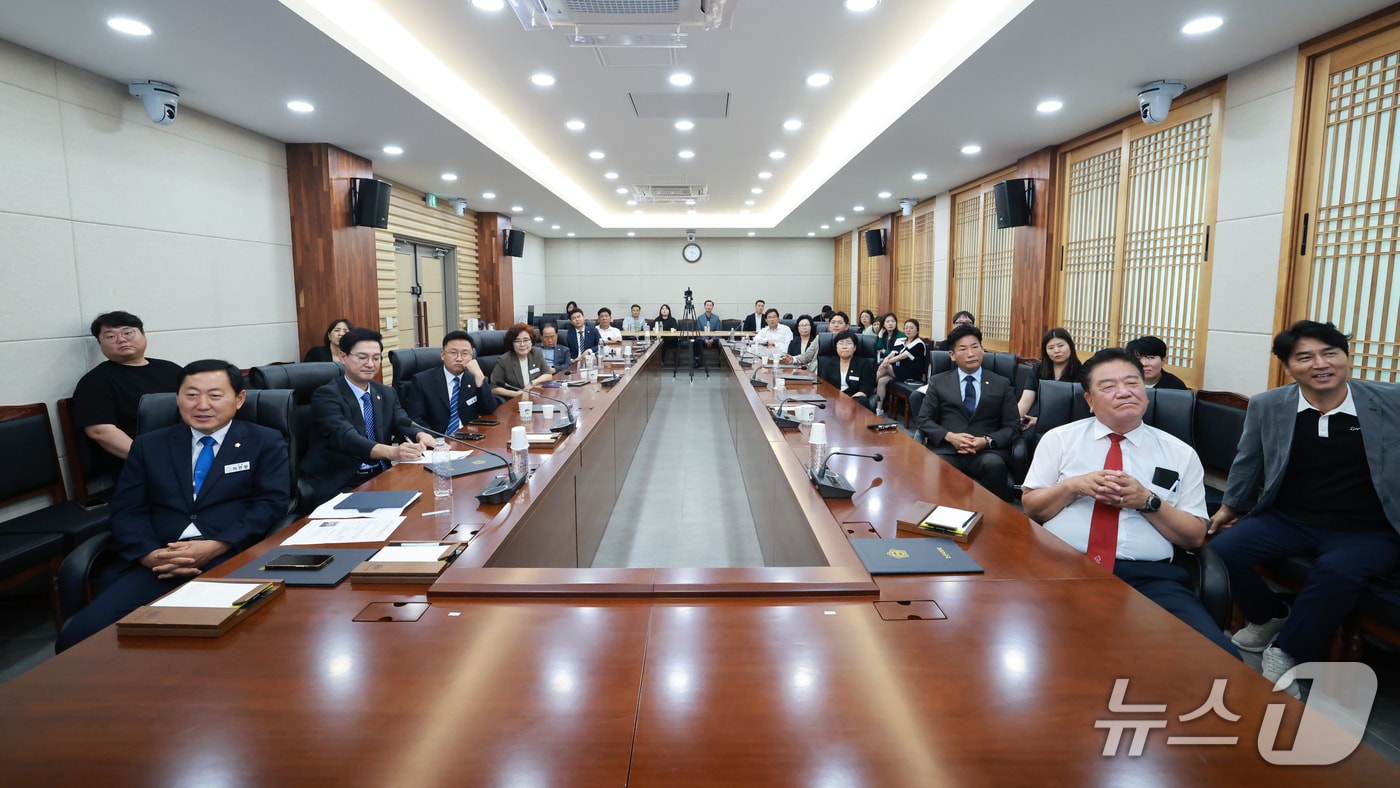논산시의회는 13일 반부패·청렴 교육을 실시했다.(논산시의회 제공. 재판매 및 DB 금지) / 뉴스1