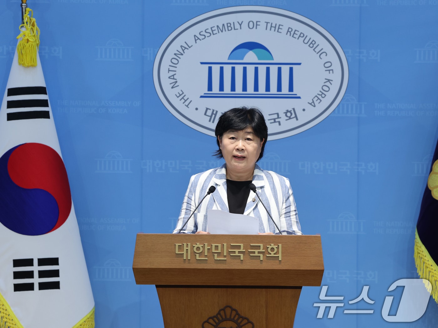 국회 법제사법위원장인 서영교 더불어민주당 의원이 19일 오전 서울 여의도 국회 소통관에서 법사위 현안 관련 기자회견을 하고 있다. 2026.7.19 ⓒ 뉴스1 황기선 기자