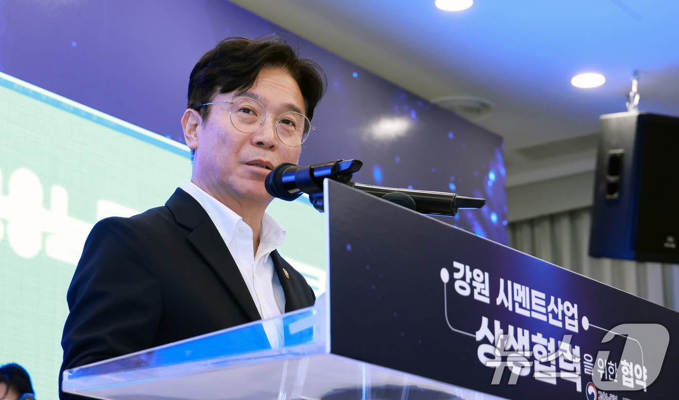 김영훈 고용노동부 장관(고용노동부 제공. 재판매 및 DB금지) 2026.7.23 ⓒ 뉴스1
