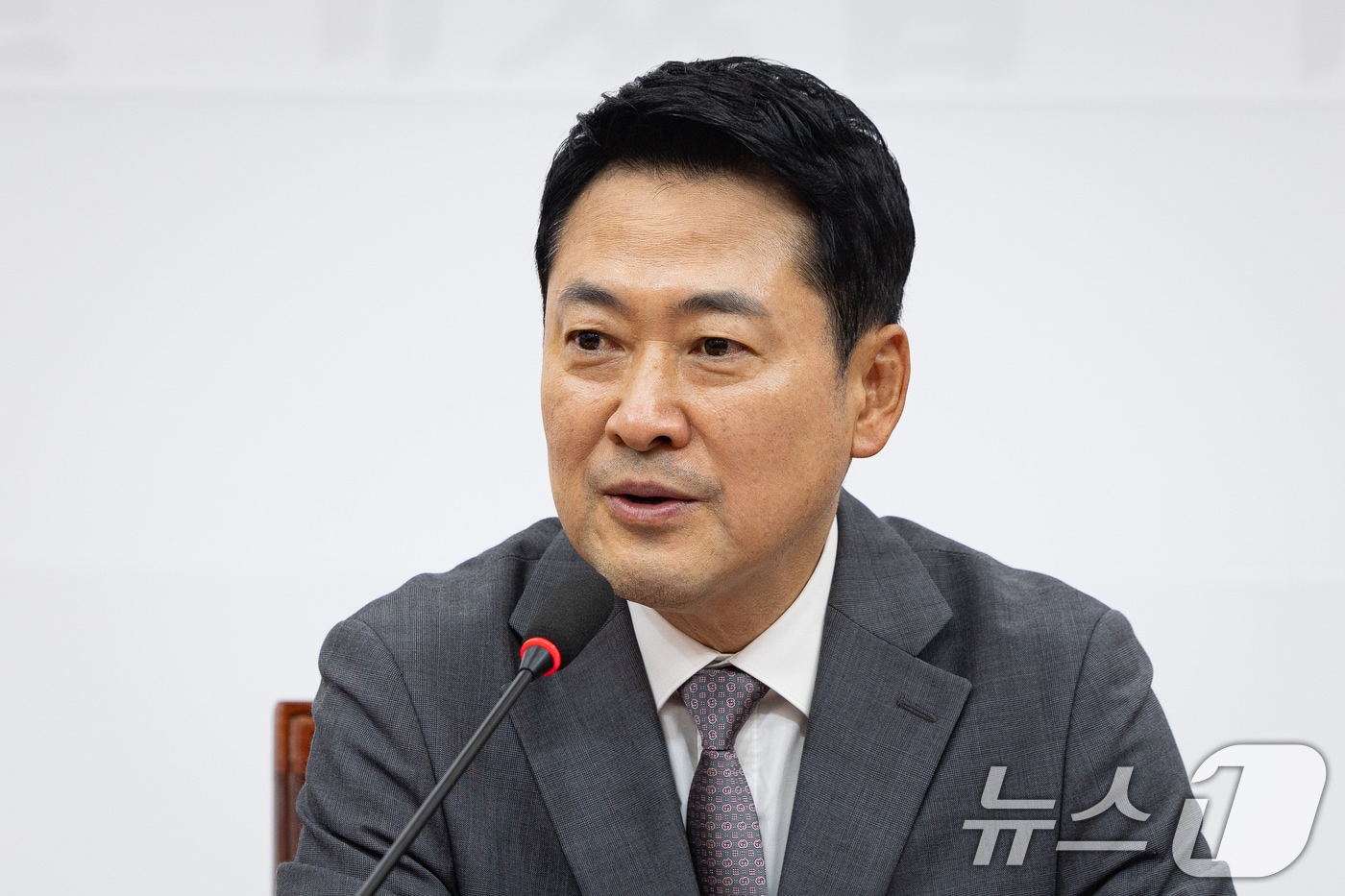장동혁 국민의힘 대표가 23일 서울 여의도 국회에서 열린 국민의힘-선거관리위원회 공무원노조 간담회에서 모두 발언을 하고 있다. 2026.7.23 ⓒ 뉴스1 유승관 기자