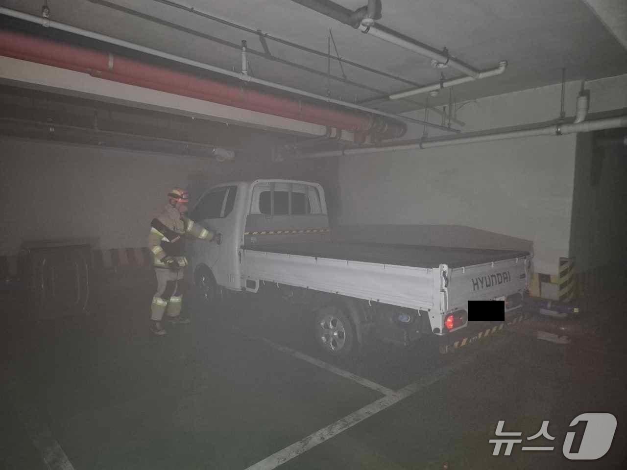 서산 읍내동 호텔 화재 현장. / 뉴스1