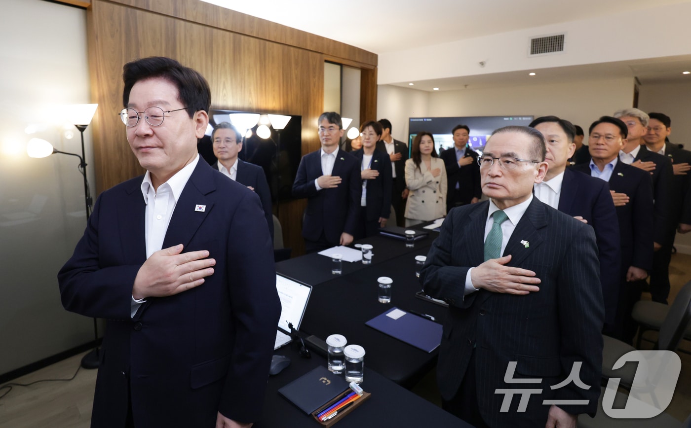李대통령 "빅테크 파트너십 'AI 동맹' 수준 격상…국민 삶 개선 이어져야"