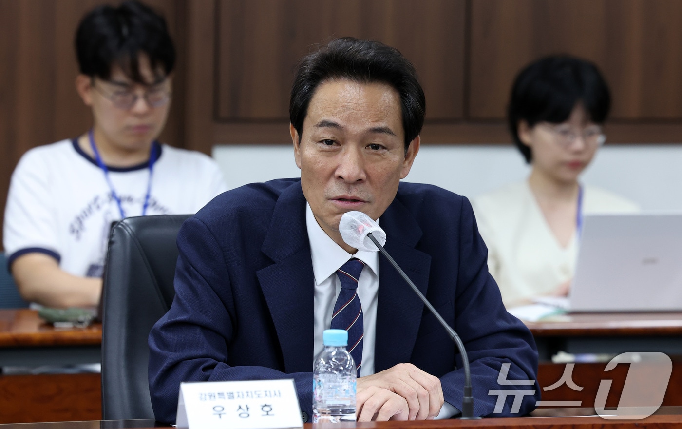 지난 7월 27일 우상호 강원특별도지사가 서울 종로구 정부서울청사에서 열린 접경지역 평화안전 연석회의에서 인사말을 하고 있다. 2026.7.27 ⓒ 뉴스1 김성진 기자