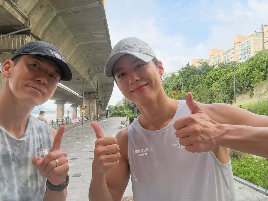 션과 박보검(션 SNS)
