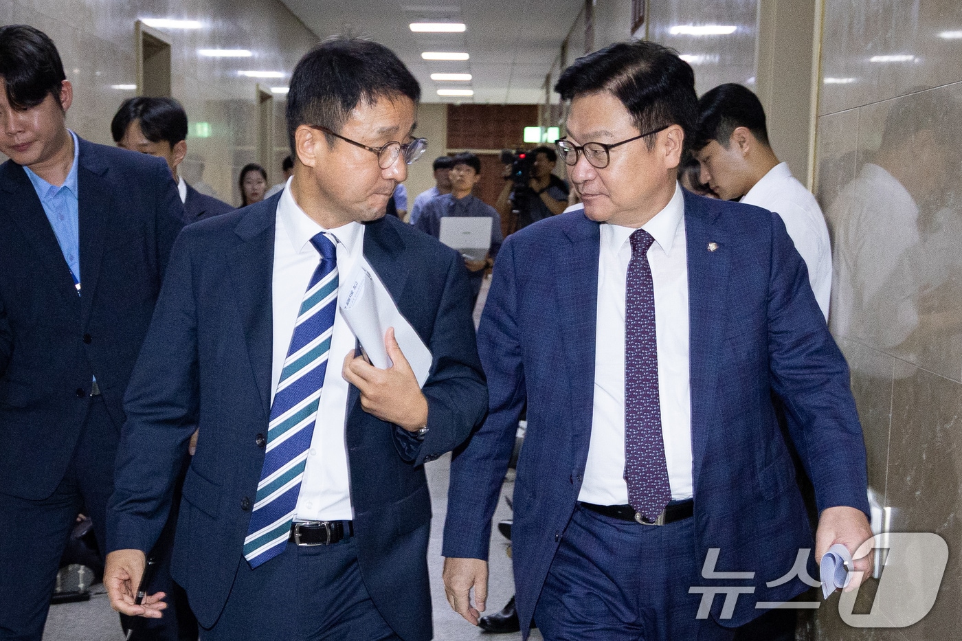 '투표지 부족·투표율 조작·채용 비리' 규명…선관위 특검법 국회 통과