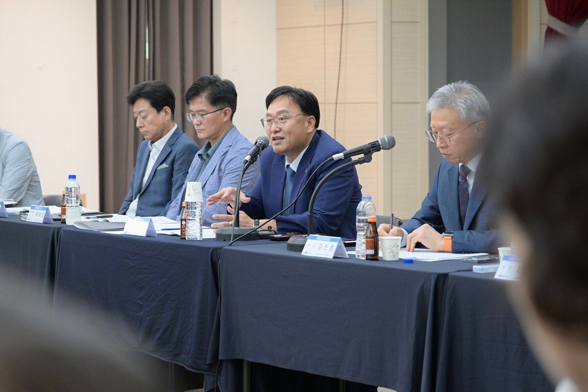 조상호 세종시장, 지역 기업인과 첫 간담회...현장 목소리 청취 - 뉴스 썸네일 이미지