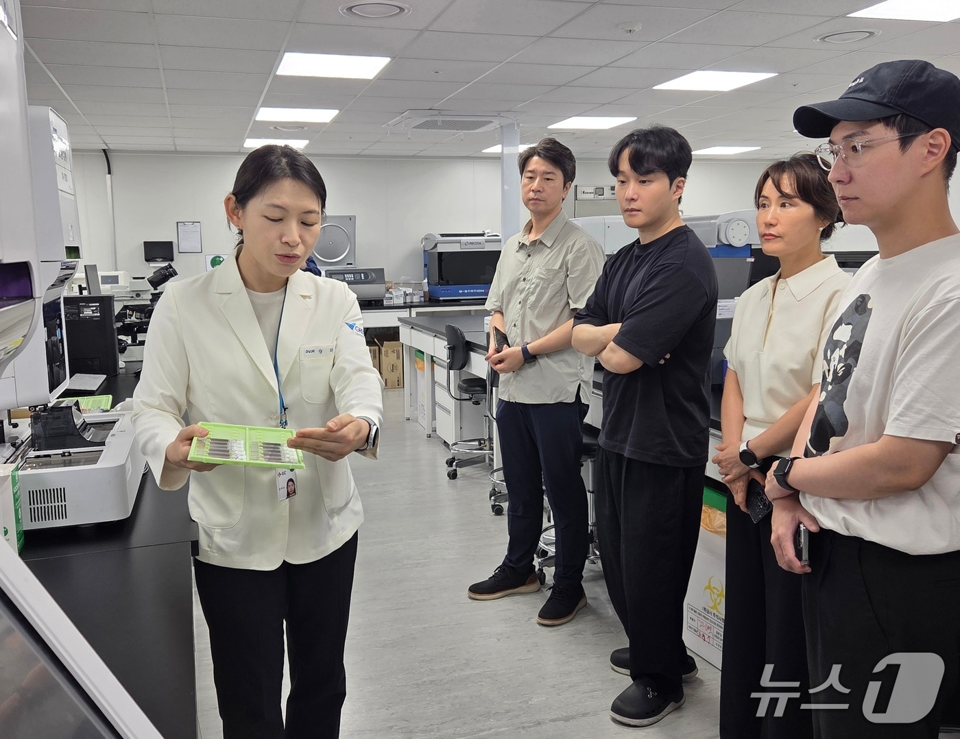 AI 차트에 건강검진 확대·실시간 보험청구까지...동물병원 달라진다 - 뉴스 썸네일 이미지