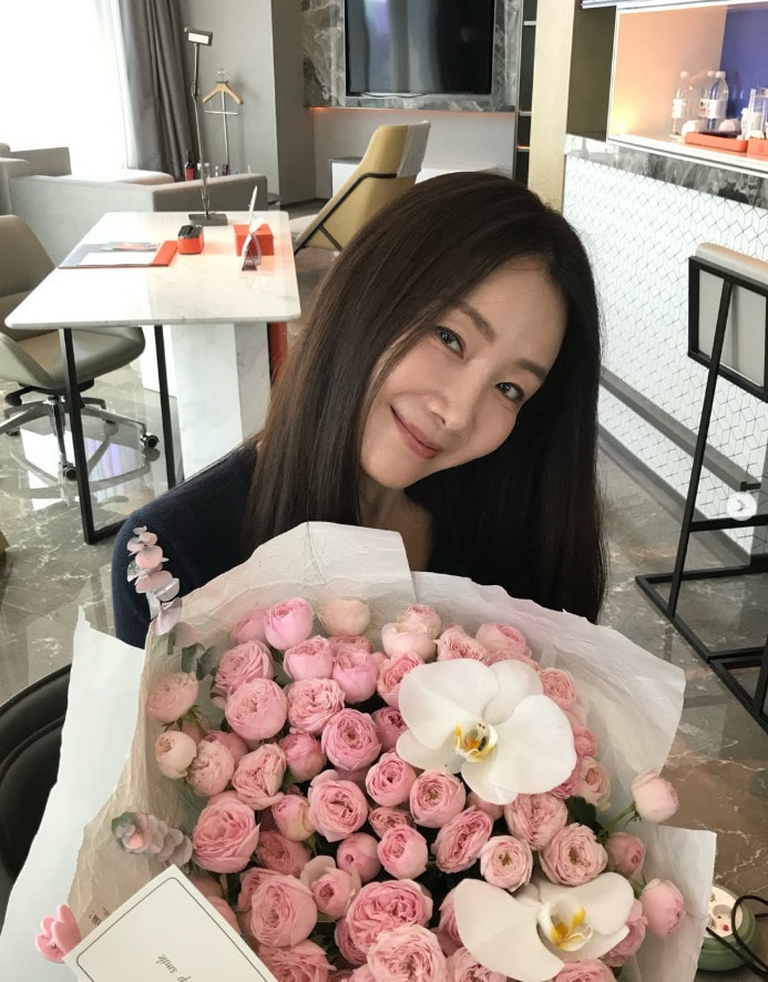 최지우 인스타그램