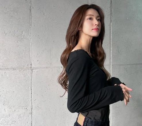배우 하영 인스타그램
