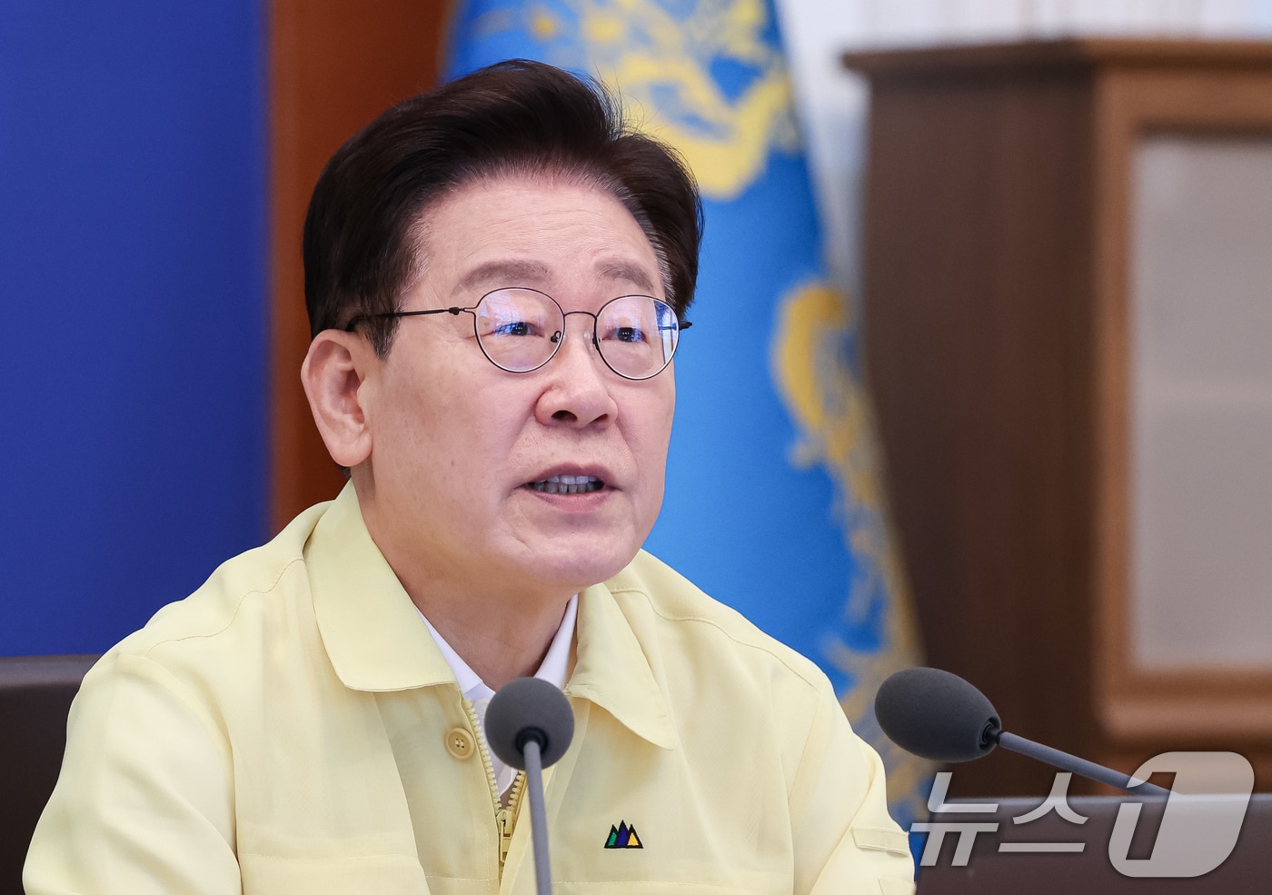 李대통령, 오세훈 '정비사업 규제완화' 제안에 "긍정·부정 양면성 존재...