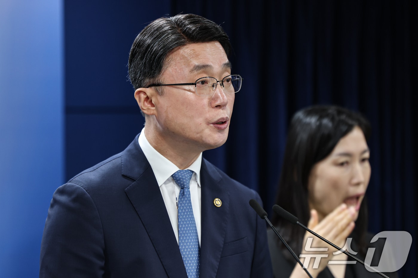 류제명 과학기술정보통신부 제2차관이 18일 서울 종로구 정부서울청사에서 독자 AI파운데이션모델 프로젝트 2차 단계평가 결과 브리핑을 하고 있다. 2026.8.18 ⓒ 뉴스1 김도우 기자