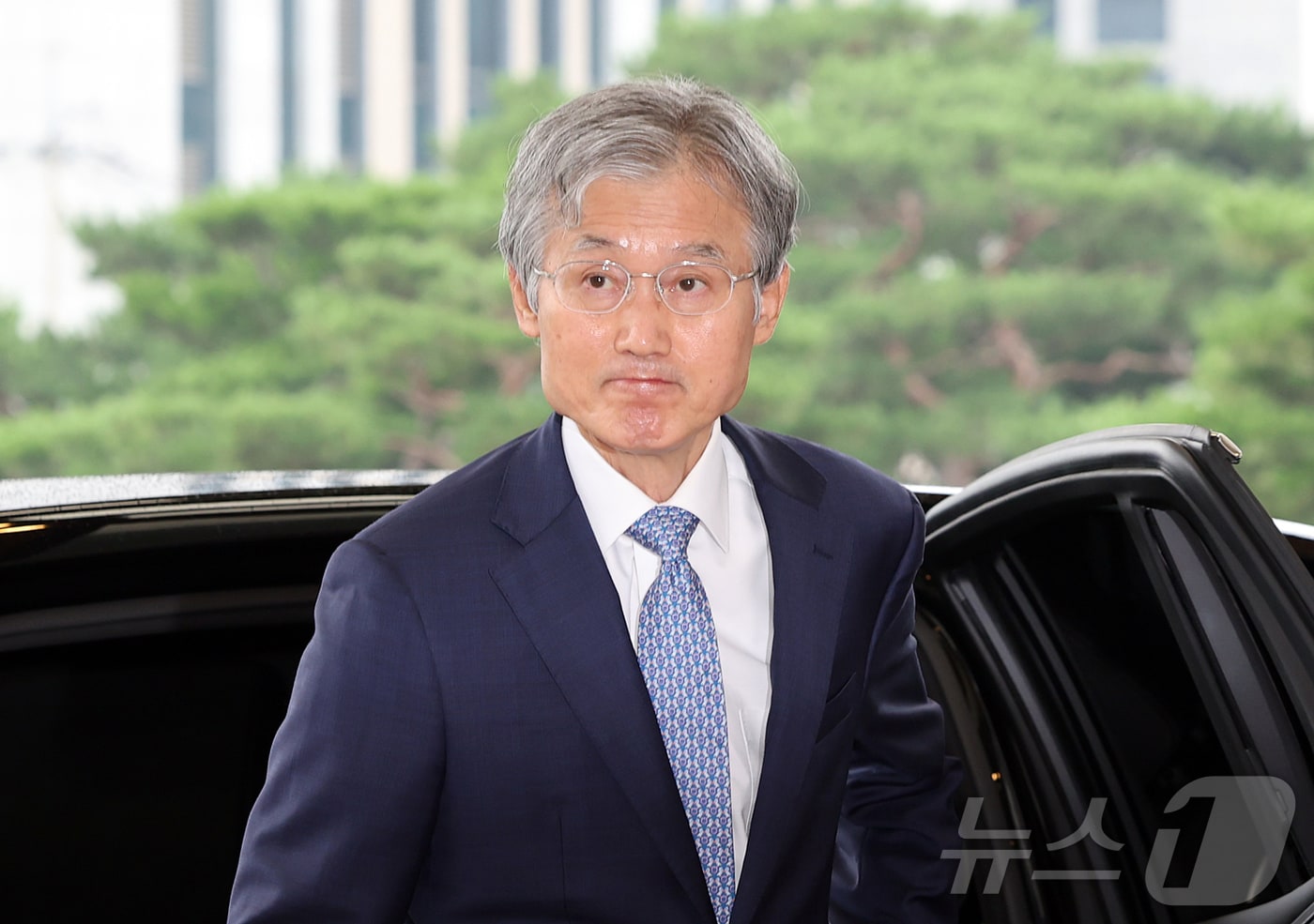 조희대 대법원장, 청와대의 대법관 제청 반려 검토에 입장 밝히지 않아