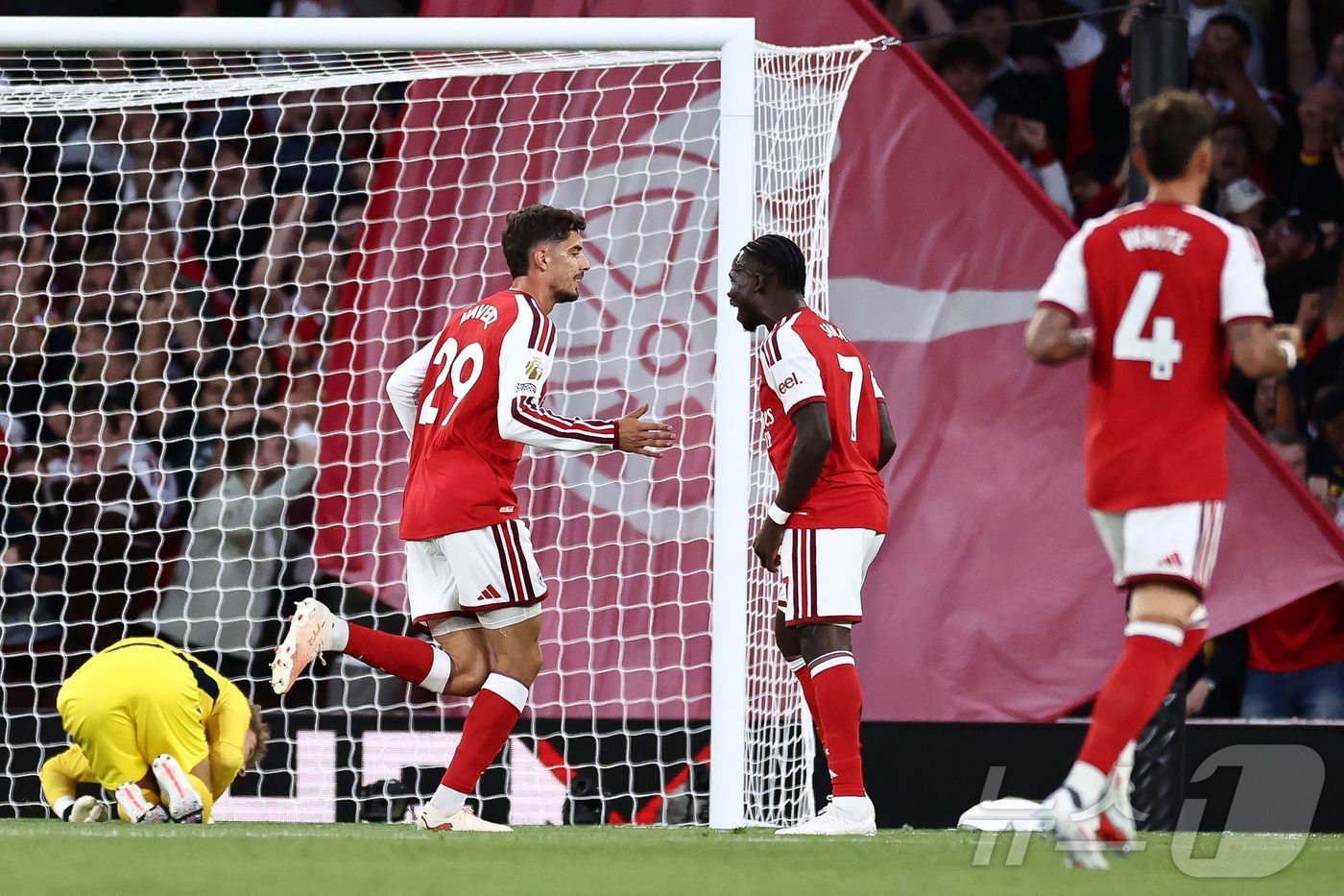 '디펜딩 챔피언' 아스널, EPL 개막전서 코번트리에 3-0 완승