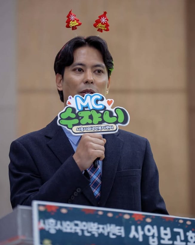 수잔 샤키야 SNS
