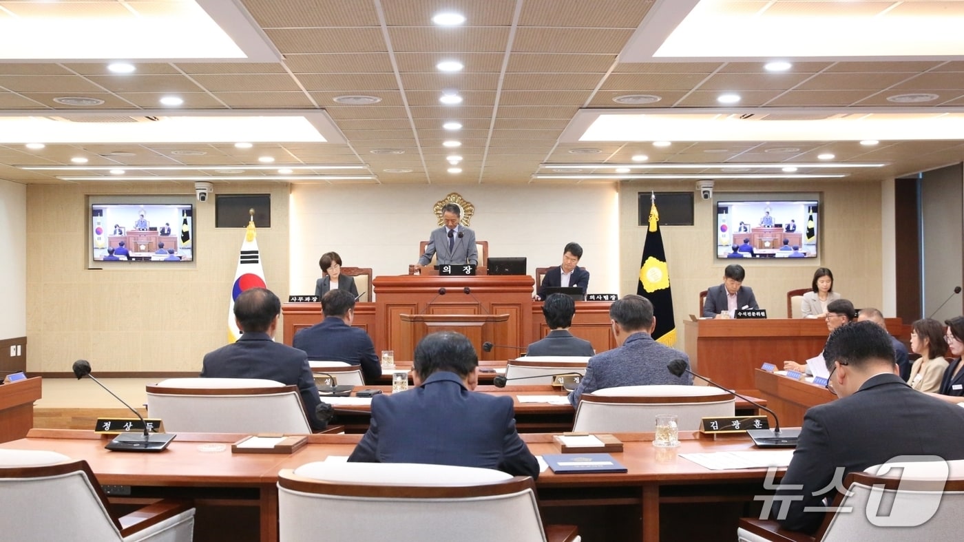 전북 장수군의회가 27일 제387회 제1차 정례회를 열고 14일간의 일정에 돌입했다.(의회 제공. 재판매 및 DB금지)2026.8.27/뉴스1