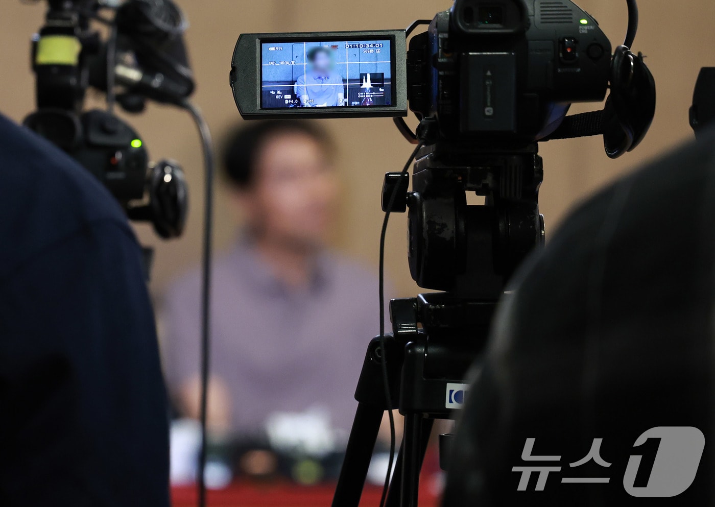 네팔 대홍수 속 생환한 두산 현장소장 "현장 남아 수색 끝까지 지원"