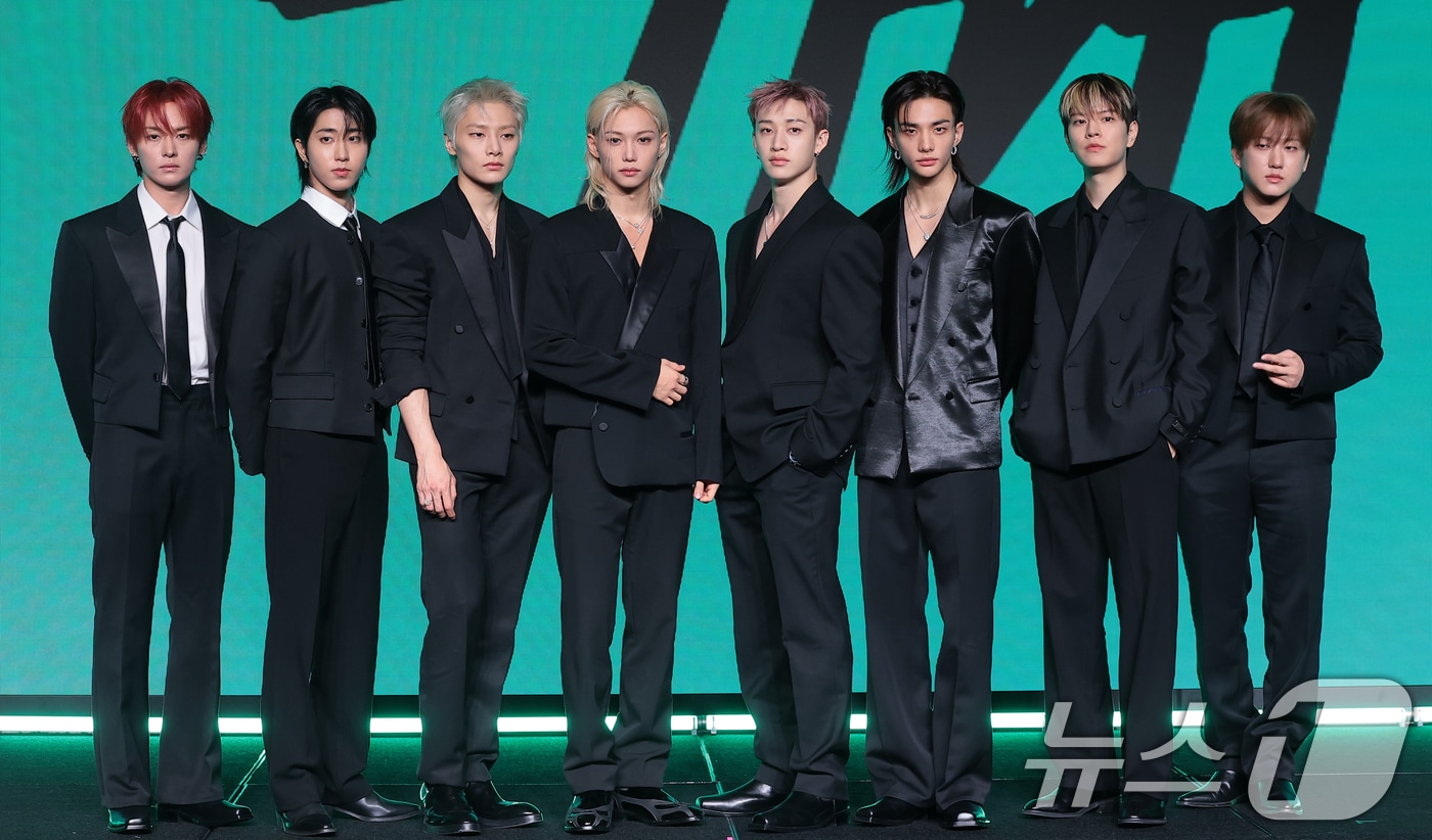 그룹 스트레이 키즈(Stray Kids)의 리노(왼쪽부터)와 한, 아이엔, 필릭스, 방찬, 현진, 승민, 창빈ⓒ 뉴스1 권현진 기자