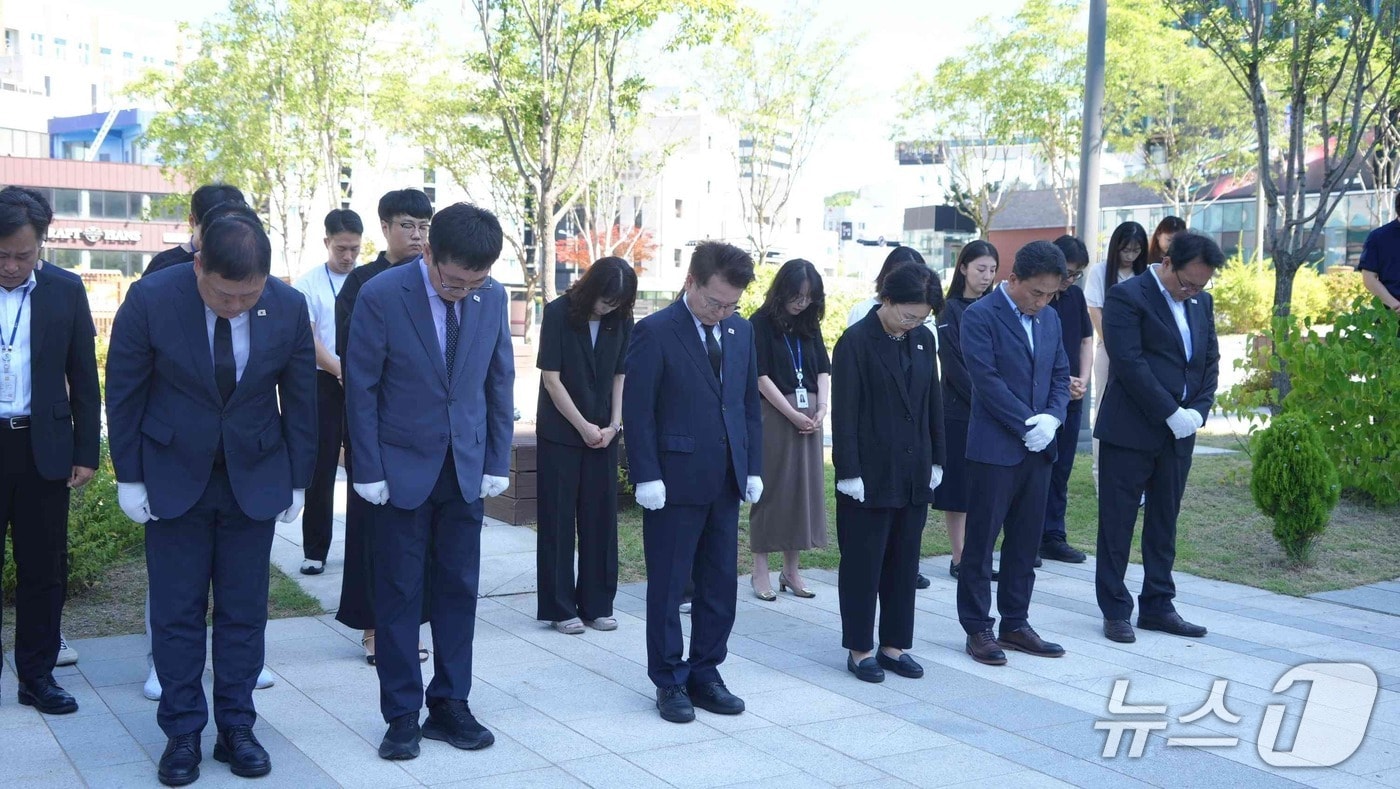 춘천시, 의암호 선박사고 6주기 추모식.(춘천시 제공, 재판매 및 DB금지)