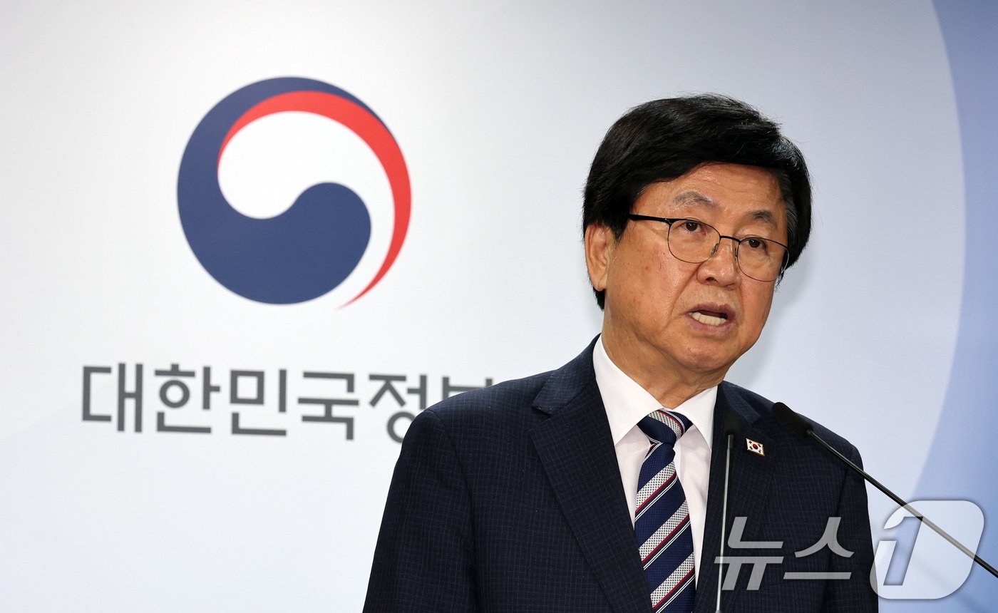 최교진 교육부 장관. 2026.9.1 ⓒ 뉴스1 이종덕 기자