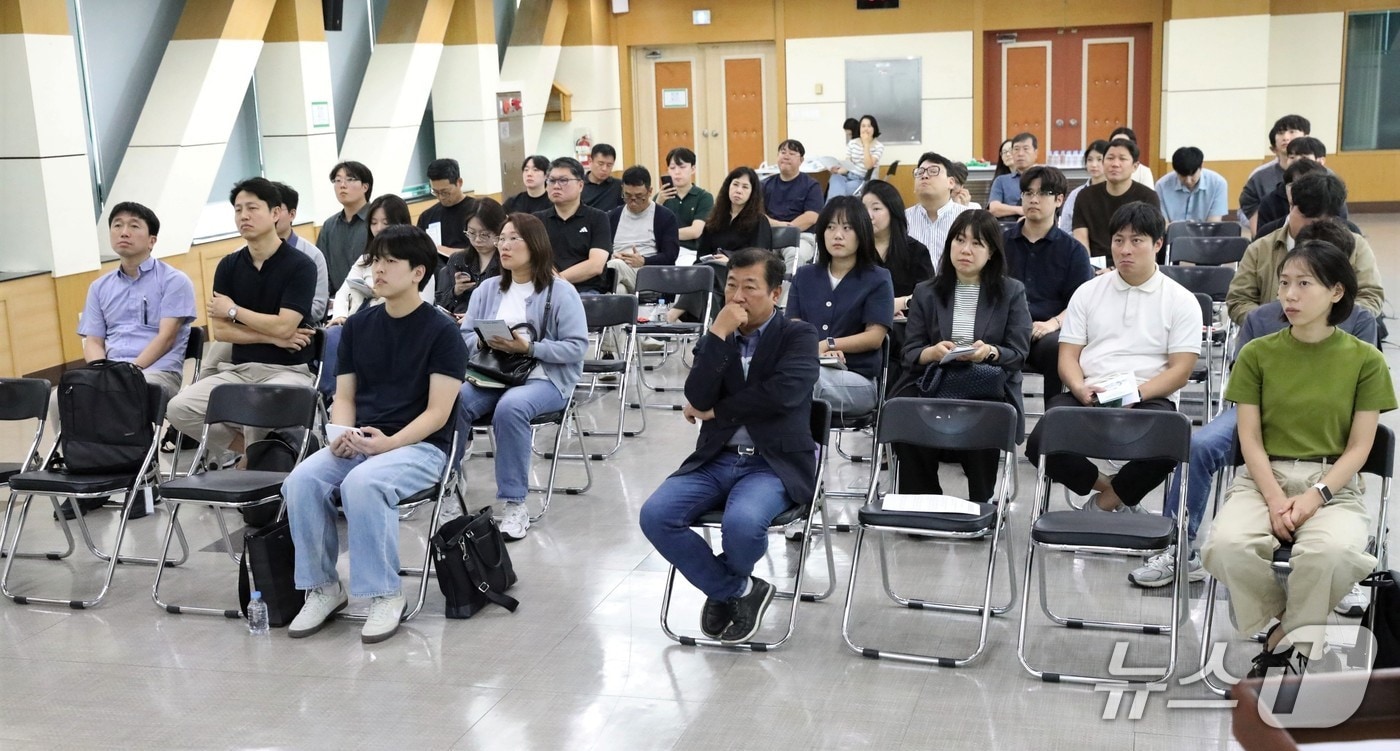 한강청, 사업장·지자체 대상 '순환자원 인정제도' 설명회 - 뉴스 썸네일 이미지