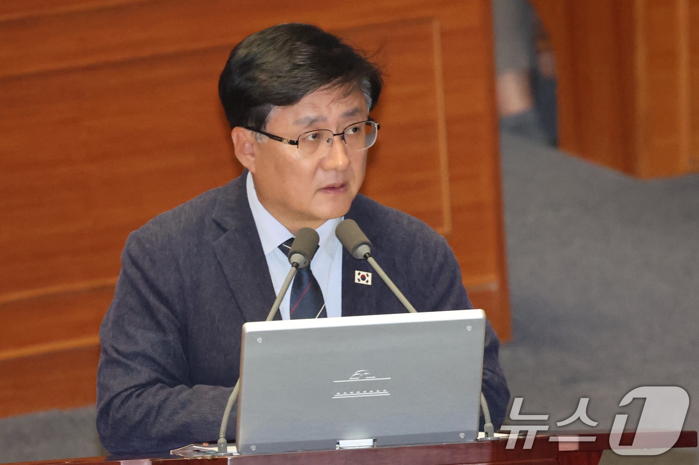 정부·기업, 추석 앞두고 아동양육시설 실내환경 개선 봉사