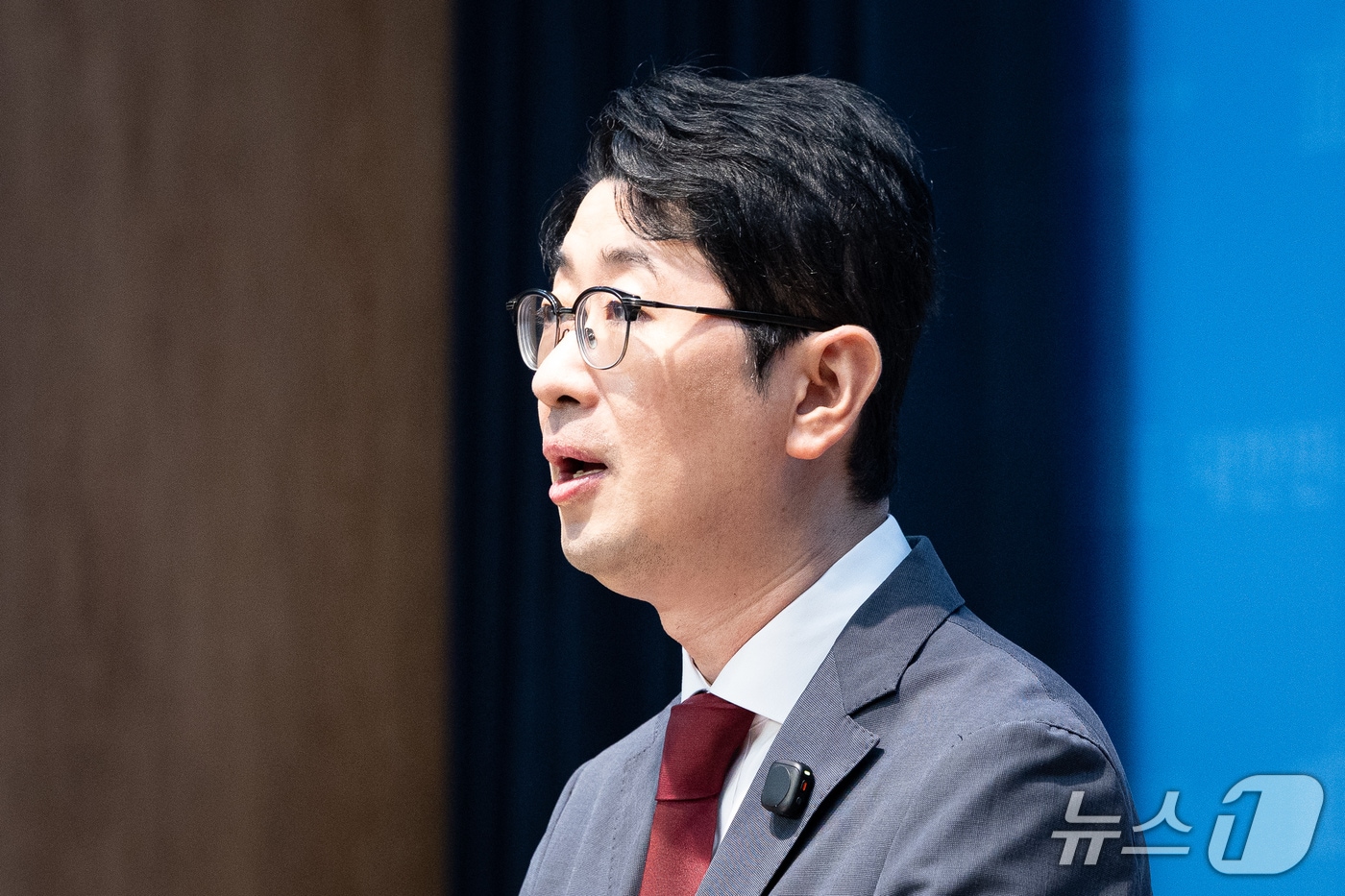 주진우 국민의힘 의원이 13일 서울 여의도 국회 소통관에서 김승원 법무부 장관 후보자 가족 조합의 방과후활동서비스 제공기관 지정시 평가점수 조작 관련 고발 기자회견을 하고 있다. 2026.9.13 ⓒ 뉴스1 유승관 기자