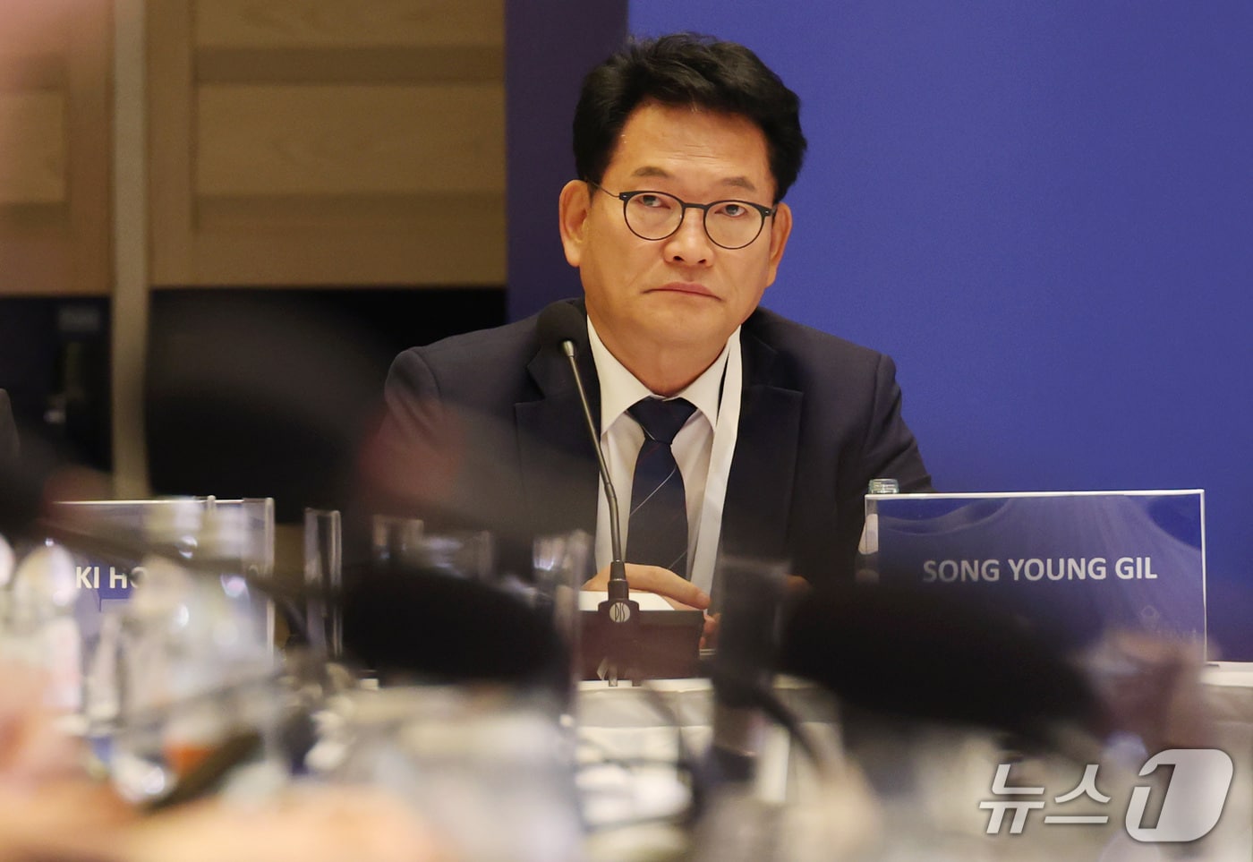 지난 15일 오후 서울 종로구 포시즌스 호텔 서울에서 열린 한-카자흐스탄 비즈니스 라운드 테이블에 자리한 송영길 더불어민주당 의원. . 2026.9.15 ⓒ 뉴스1 청사사진기자단