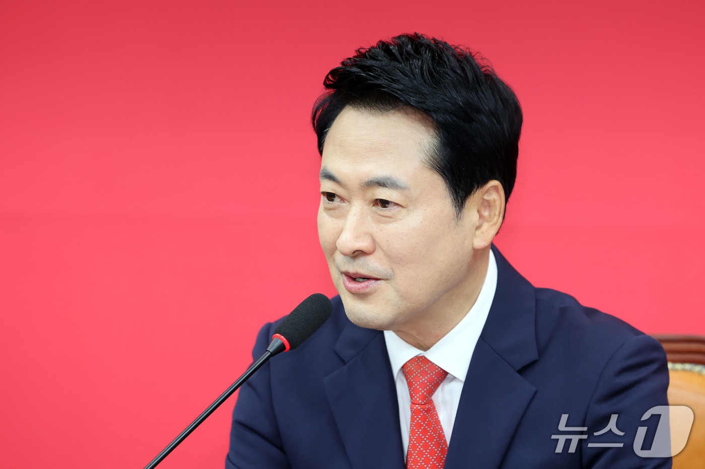 장동혁 국민의힘 대표가 15일 서울 여의도 국회에서 미셸 스틸 주한미국대사를 접견, 인사말을 하고 있다. 2026.9.15 ⓒ 뉴스1 황기선 기자