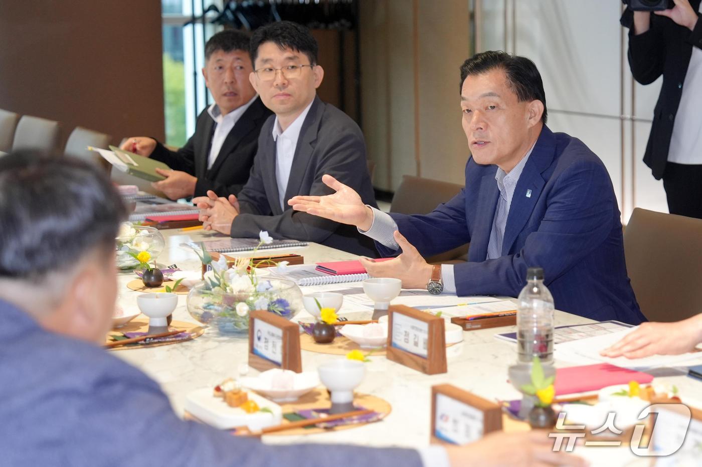 이재준 경기 수원특례시장이 17일 제18회 세계도로협회(PIARC) 동계도로대회 유치위원회 출범식에서 발언하고 있다. (수원시 제공. 재판매 및 DB 금지) 2026.9.18/뉴스1