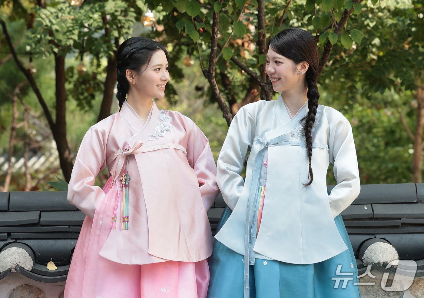 도드리(dodree) 이송현(왼쪽), 나영주 ⓒ 뉴스1 권현진 기자