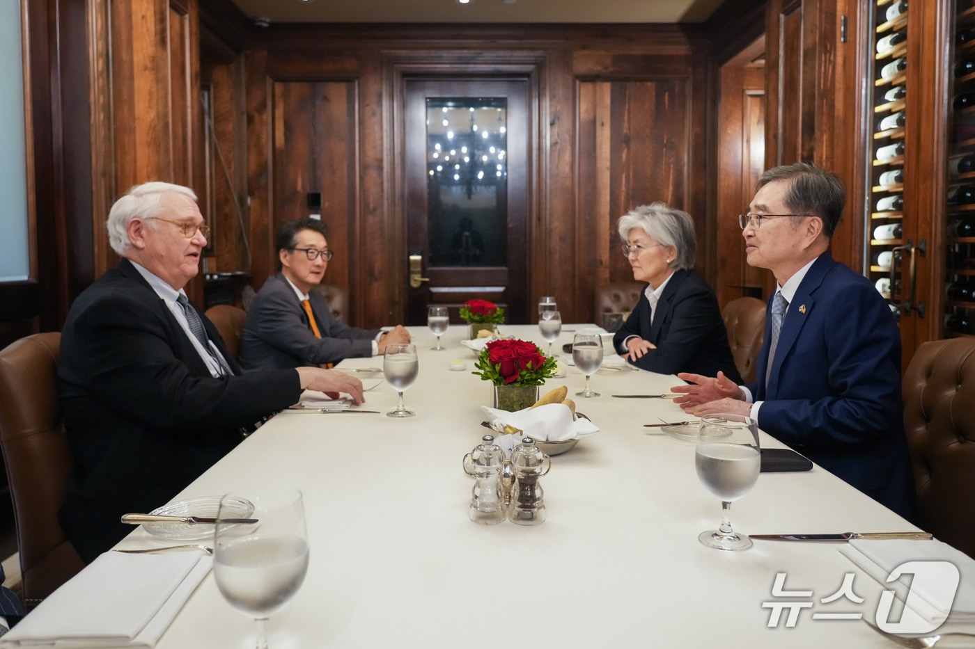 조현 외교장관, 미국 CSIS 면담…한미동맹 및 한반도 문제 논의