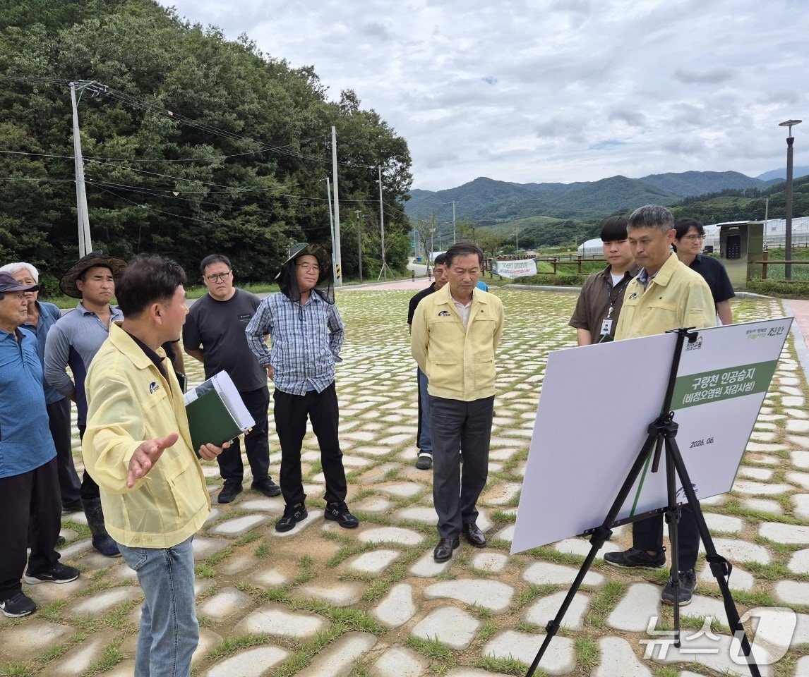2일 전춘성 전북 진안군수가 주요 사업장을 방문해 점검하고 있다.(진안군제공, 재판매 및 DB금지)2026.9.2/뉴스1