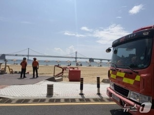 부산소방재난본부는 오는 13일까지 부산지역 해수욕장 6곳의 수상 안전관리를 강화한다. 대상 해수욕장은 지난달 31일 폐장한 송정·광안리·송도·다대포·일광·임랑해수욕장이다. (부산소방재난본부 제공. 재판매 및 DB금지)