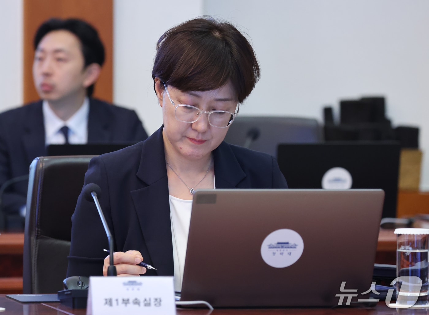 김현지 제1부속실장이 21일 청와대에서 열린 수석 보좌관 회의에 참석해 있다. 2026.9.21 ⓒ 뉴스1 이재명 기자